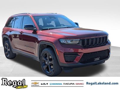Used 2022 Jeep Grand Cherokee Altitude