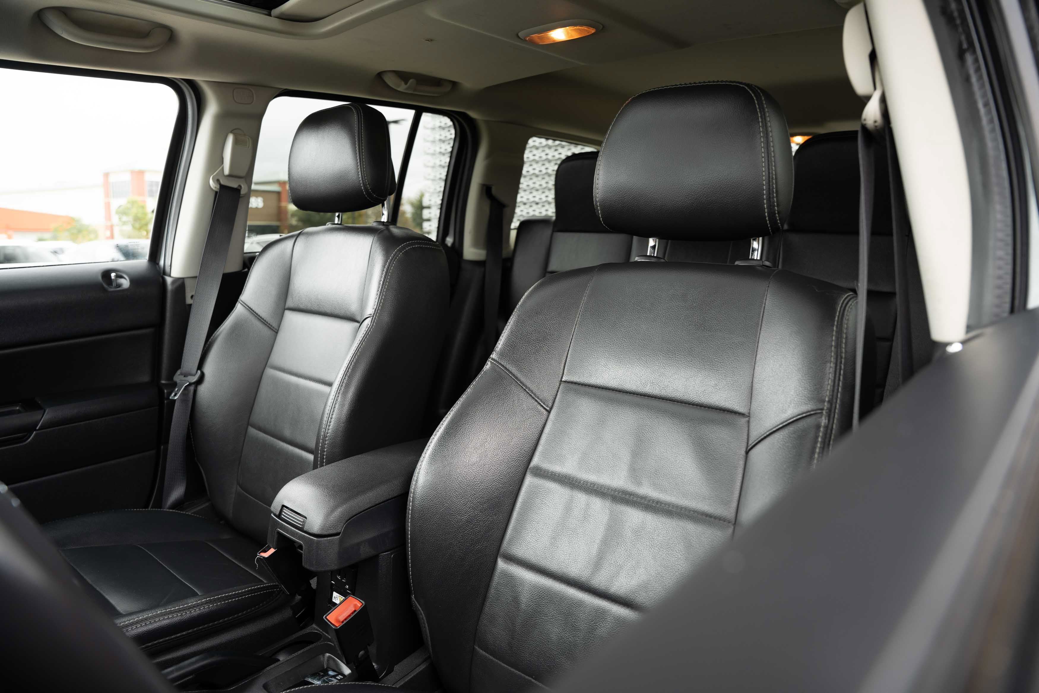 Used 2017 Jeep Patriot High Altitude AWD/4WD image 17