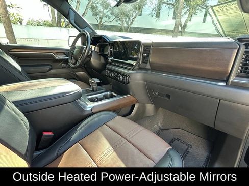 Used 2024 Chevrolet Silverado 1500 High Country w/ Technology Package RWD image 33