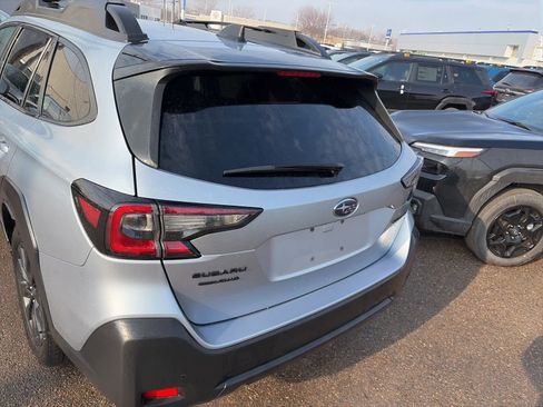 Used 2024 Subaru Outback Onyx Edition image 6