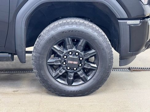 Used 2024 GMC Sierra 2500 AT4 w/ AT4 Premium Plus Package image 4