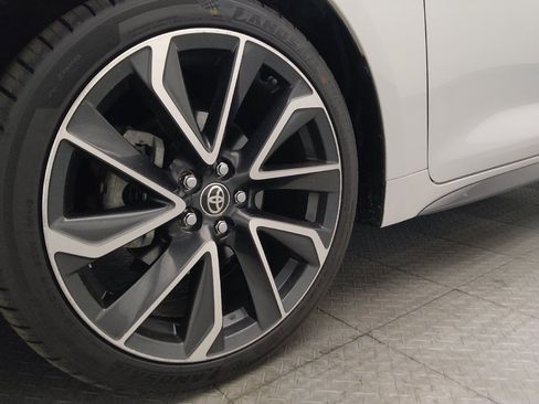Used 2022 Toyota Corolla SE FWD image 31