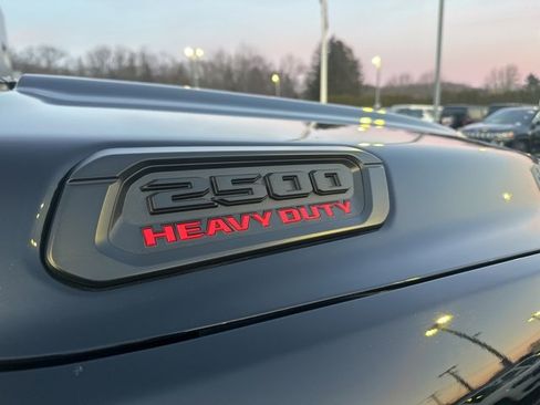 Used 2022 RAM 2500 Big Horn w/ Level C Equiment Group image 9