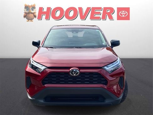 Used 2024 Toyota RAV4 LE image 7