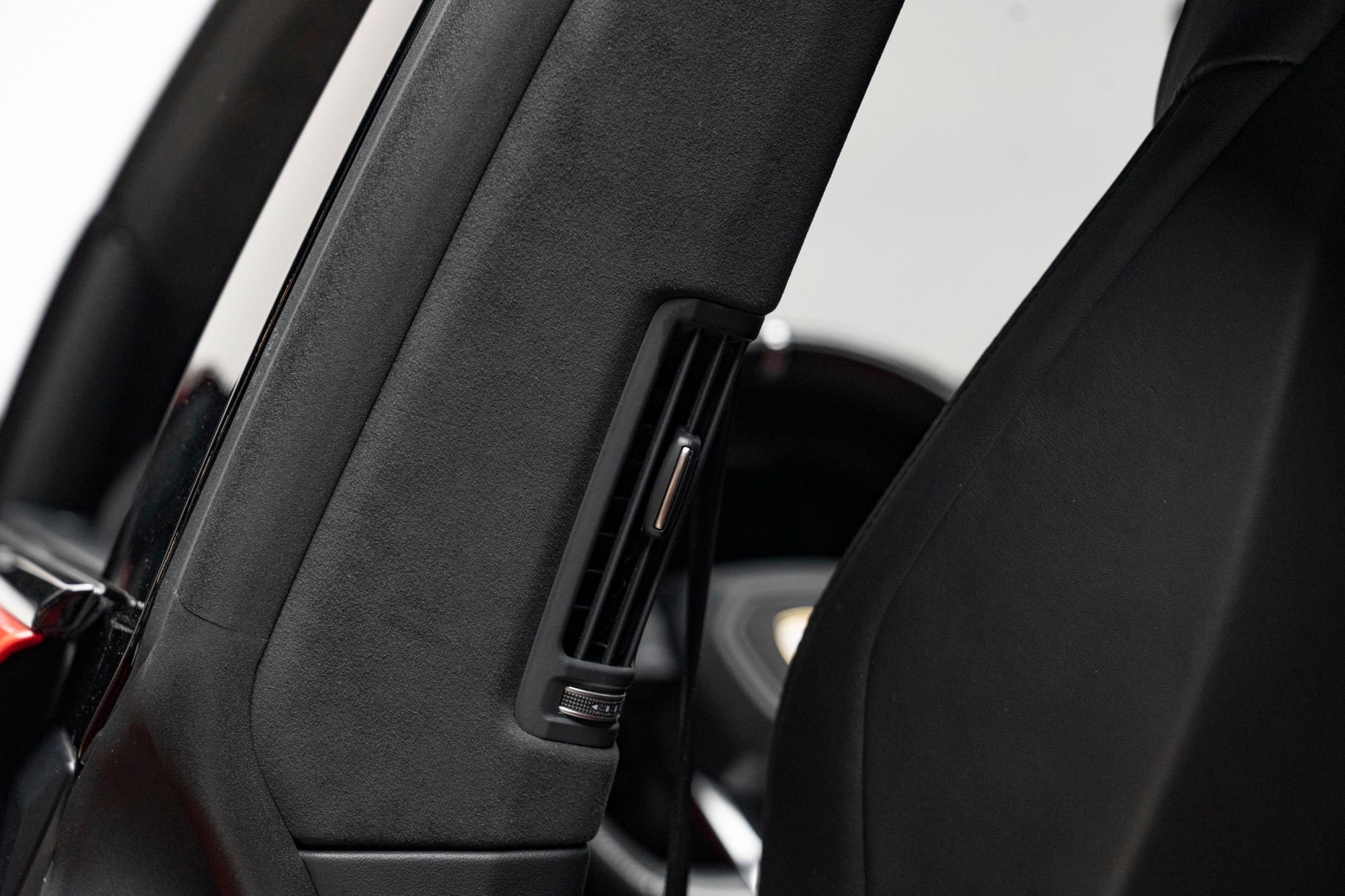 Used 2020 Lamborghini Urus AWD/4WD image 52