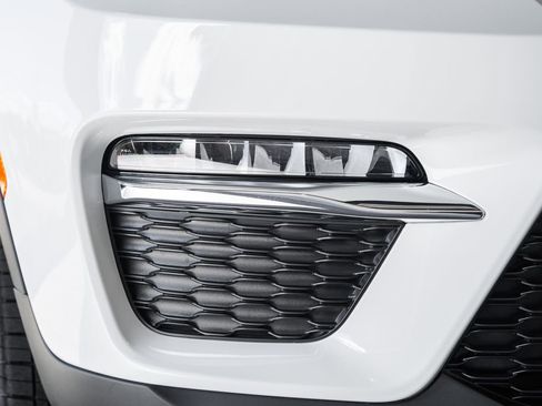 New 2025 Jeep Grand Cherokee Limited w/ MOPAR Finishing Package image 14