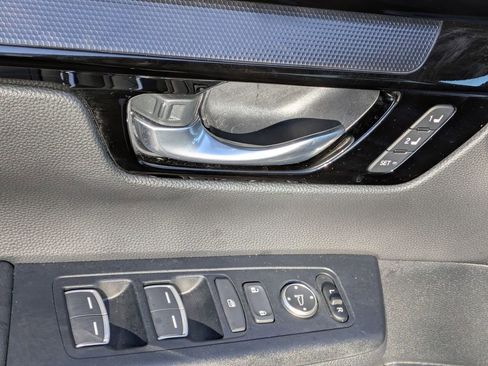 Used 2025 Honda CR-V EX-L image 13