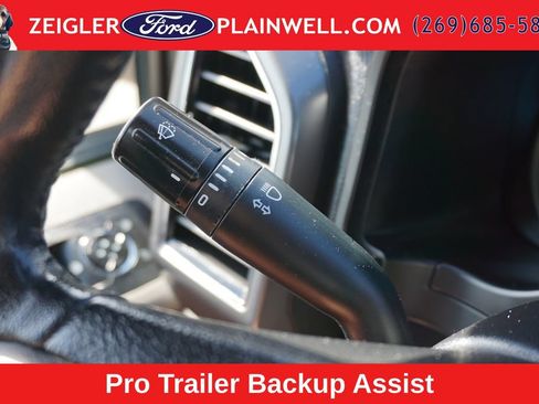 Used 2018 Ford F150 XLT w/ Equipment Group 302A Luxury AWD/4WD image 25