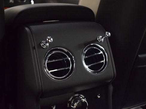 New 2026 Rolls-Royce Cullinan image 21