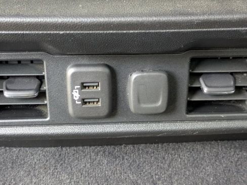 Used 2020 Chevrolet Silverado 1500 LT w/ All-Star Edition image 14