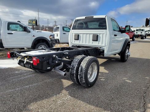 New 2024 RAM 4500 Tradesman image 6
