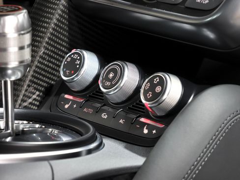 Used 2011 Audi R8 V10 AWD/4WD image 67