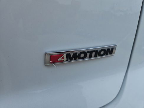 Used 2020 Volkswagen Atlas Cross Sport SE w/ Towing Package image 25