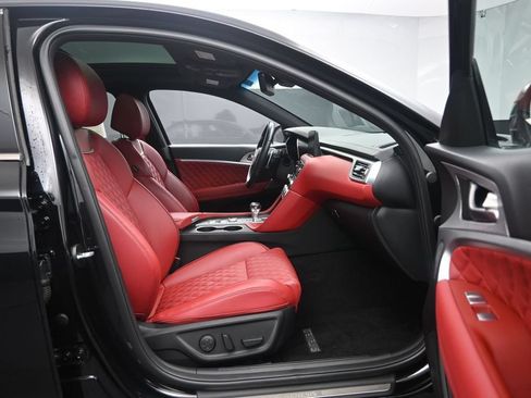 Used 2023 Genesis G70 3.3T w/ Sport Prestige Package AWD/4WD image 28