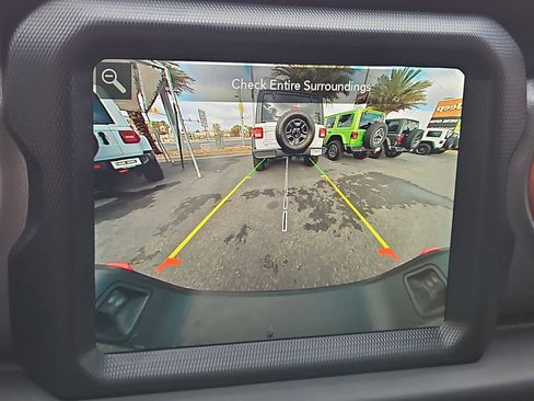 Used 2023 Jeep Gladiator Mojave w/ Trailer Tow Package image 28