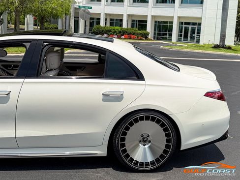 Used 2023 Mercedes-Benz S 580 4MATIC Sedan image 45