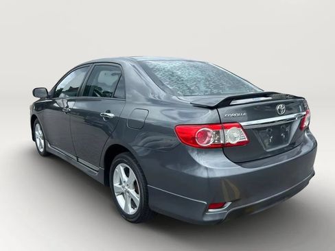 Used 2013 Toyota Corolla S FWD image 4
