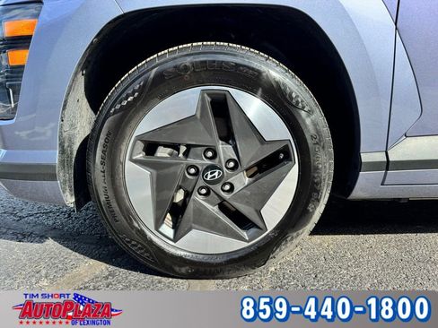 Used 2024 Hyundai Kona SEL FWD image 6