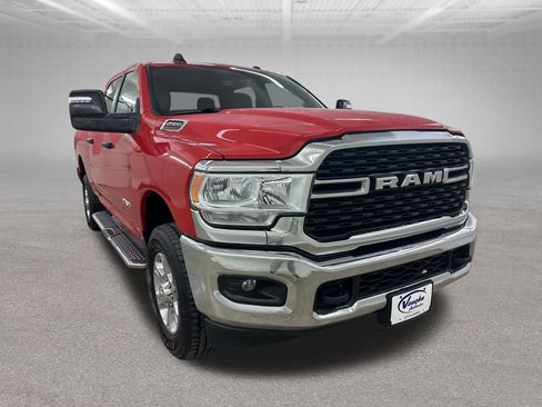 Used 2024 RAM 2500 Big Horn w/ Bed Utility Group image 3