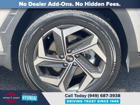 Certified 2023 Hyundai Tucson Limited AWD/4WD image 10