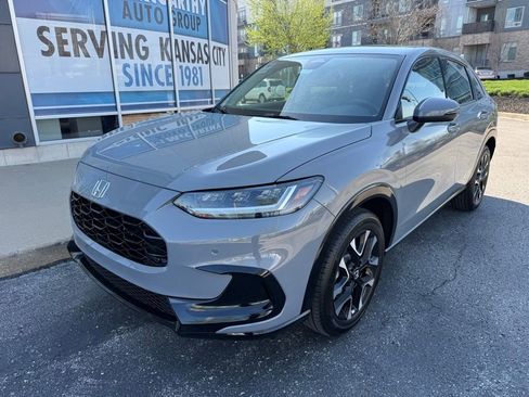 New 2026 Honda HR-V EX-L image 2