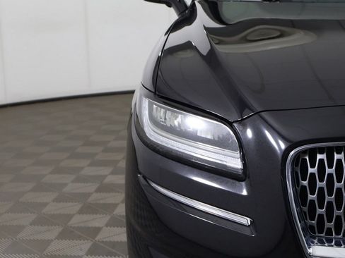 Used 2022 Lincoln Nautilus Reserve w/ Equipment Group 201A AWD/4WD image 16