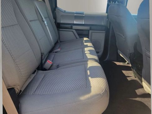 Used 2015 Ford F150 XLT w/ Equipment Group 302A Luxury AWD/4WD image 16