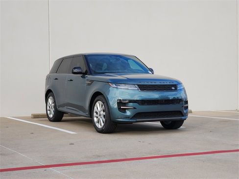 New 2026 Land Rover Range Rover Sport Dynamic SE image 2