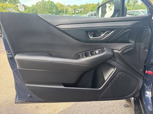 Certified 2023 Subaru Outback Premium image 21