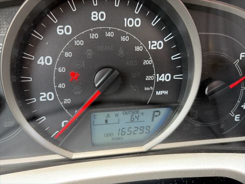 Used 2013 Toyota RAV4 XLE AWD/4WD image 9