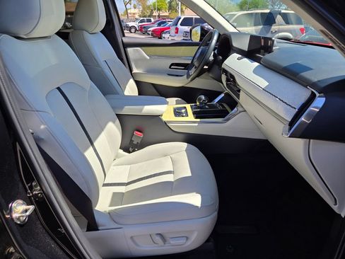 Certified 2025 MAZDA CX-90 3.3 Turbo S w/ Premium Plus AWD/4WD image 22