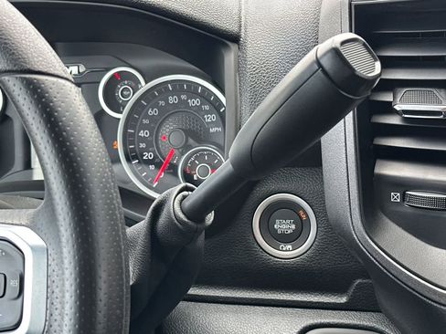 New 2026 RAM 2500 Tradesman AWD/4WD image 23