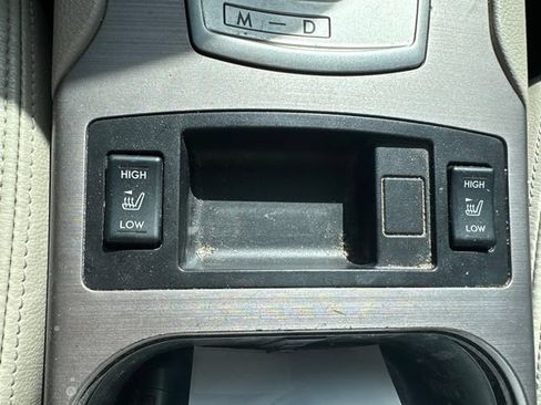 Used 2012 Subaru Outback 2.5i Limited AWD/4WD image 14
