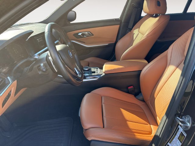 Used 2022 BMW 330e xDrive w/ Premium Package AWD/4WD image 9