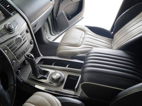 Used 2019 INFINITI QX80 Limited AWD/4WD image 24