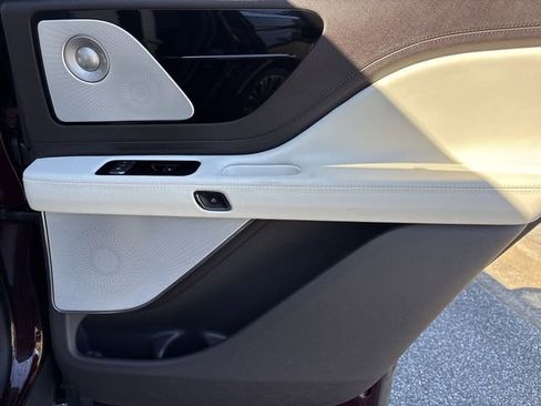 Used 2022 Lincoln Aviator Black Label w/ Dynamic Handling Package image 16