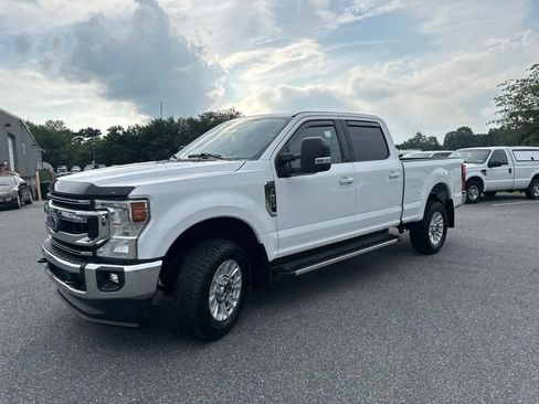 Used 2022 Ford F250 XLT w/ XLT Value Package AWD/4WD image 3