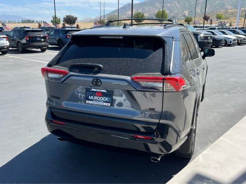 Used 2025 Toyota RAV4 SE AWD/4WD image 8