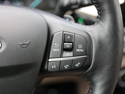 Used 2020 Ford Escape SEL AWD/4WD image 39