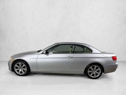 Used 2007 BMW 335i Convertible RWD image 7
