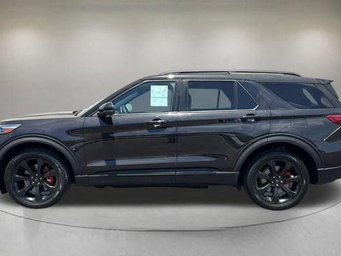 Certified 2024 Ford Explorer ST w/ Equipment Group 401A AWD/4WD image 5