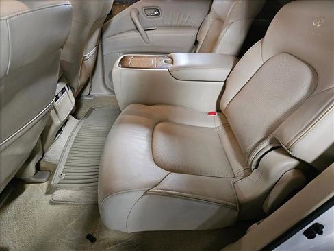 Used 2012 INFINITI QX56 2WD w/ Theater Pkg image 18