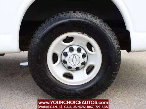 Used 2020 Chevrolet Express 2500 w/ Driver Convenience Package image 29