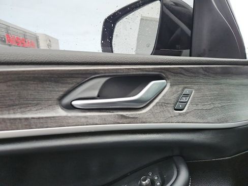 Used 2022 Jeep Grand Cherokee L Limited image 31