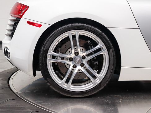 Used 2009 Audi R8 V8 AWD/4WD image 15