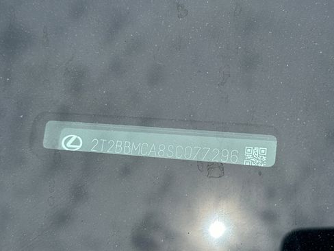 Used 2025 Lexus RX 350 w/ Convenience Package image 3