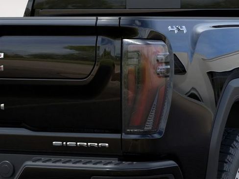 New 2026 GMC Sierra 2500 Denali Ultimate AWD/4WD image 11