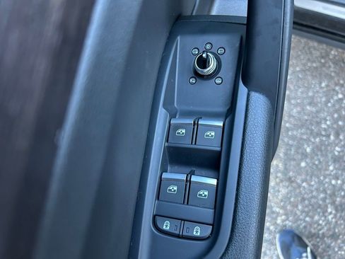 Used 2021 Audi Q5 2.0T Premium image 37