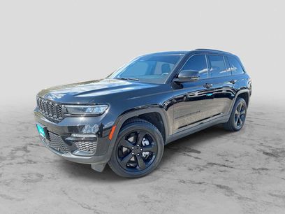 Used 2024 Jeep Grand Cherokee Limited w/ Luxury Tech Group II