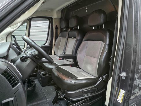 Used 2022 RAM ProMaster 3500 w/ Premium Convenience Group FWD image 17